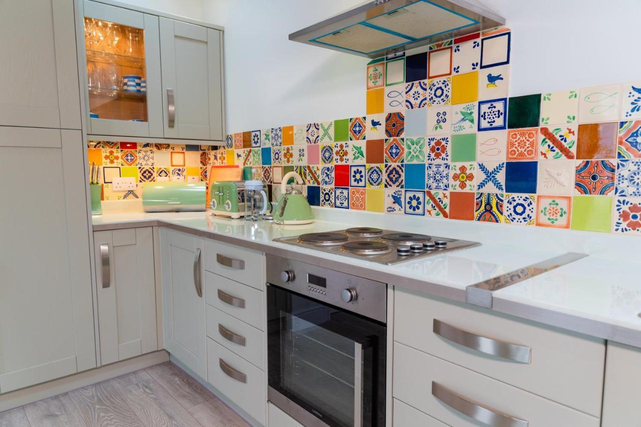 Polrunny Farm Sloe Cottage With A Sea View บอสคาสเซิล ภายนอก รูปภาพ