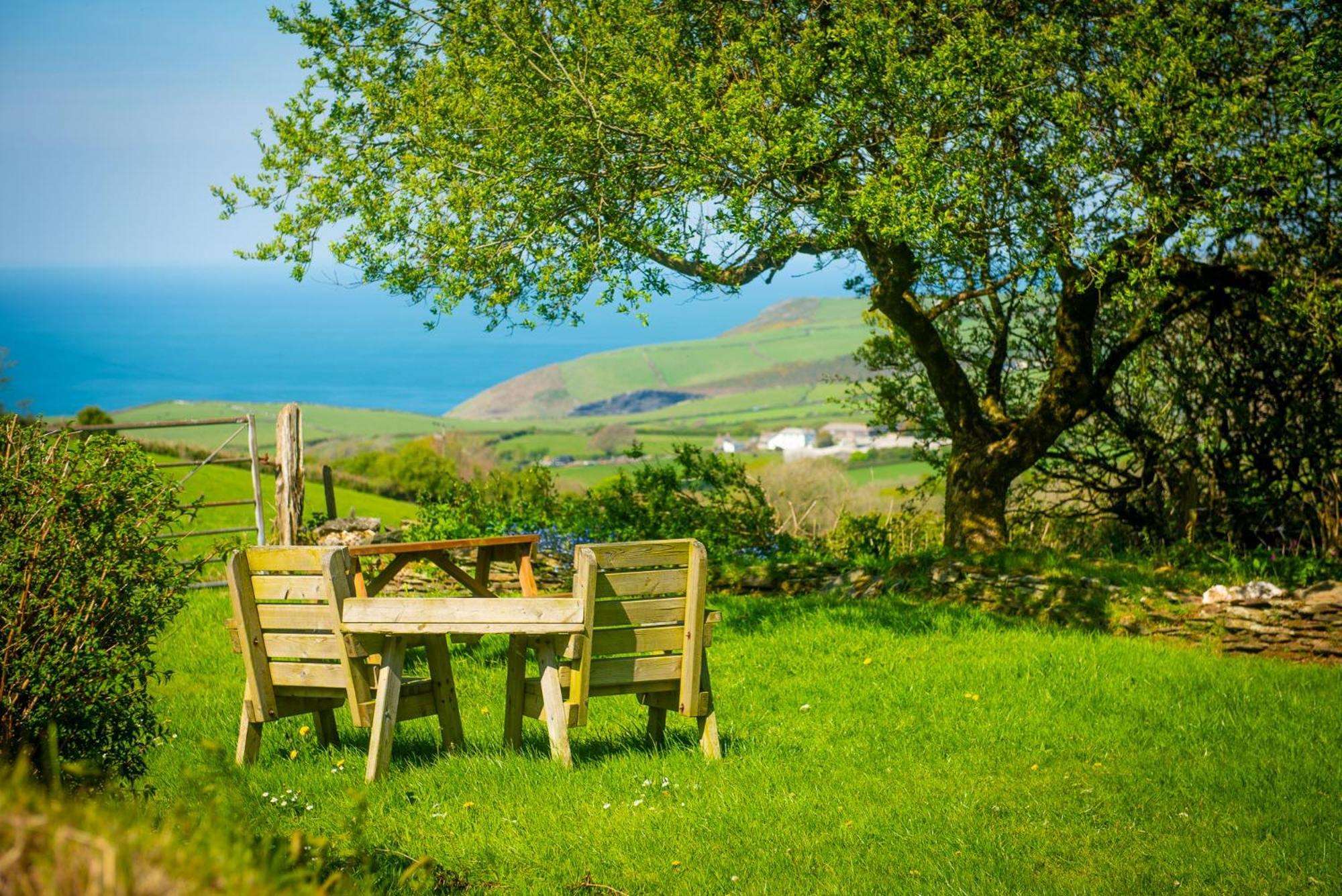 Polrunny Farm Sloe Cottage With A Sea View บอสคาสเซิล ภายนอก รูปภาพ